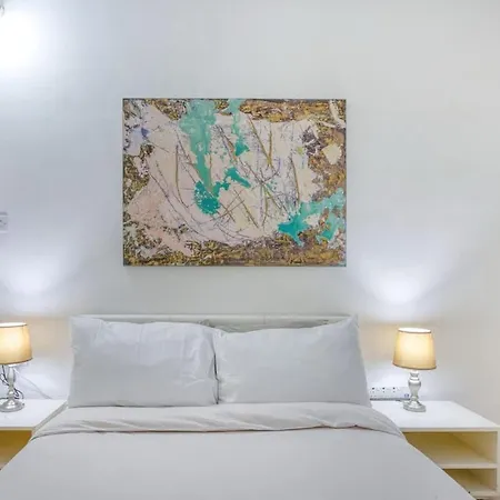 Peaceful Mellieha Stay, Walk To Stunning Beach! *