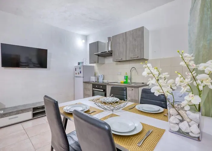 Getaway 2bed In Mellieha Apartment *